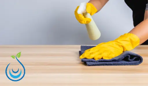 تنظيف طاولات بالرياض,تنظيف الطاولات,تنظيف الطاولات البيضاء